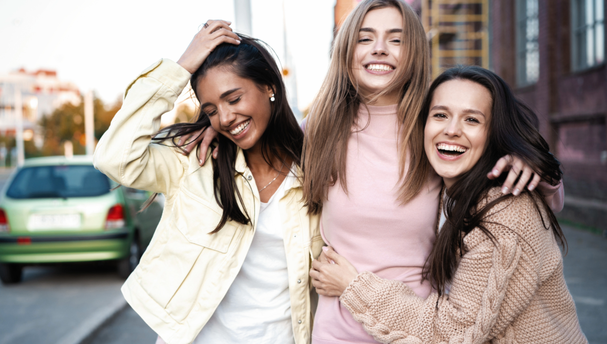 LASIK happy friends2