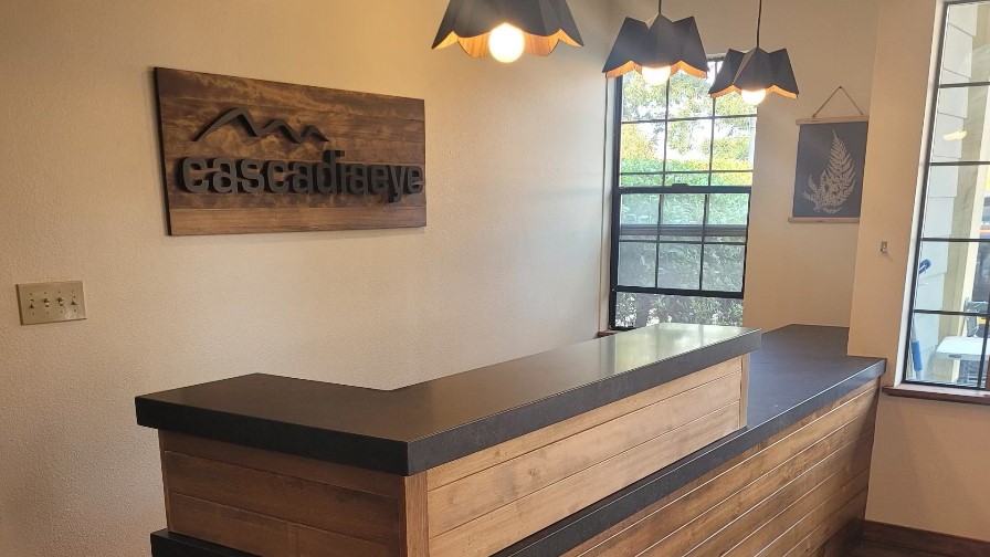Cascadia Eye Whidbey front desk